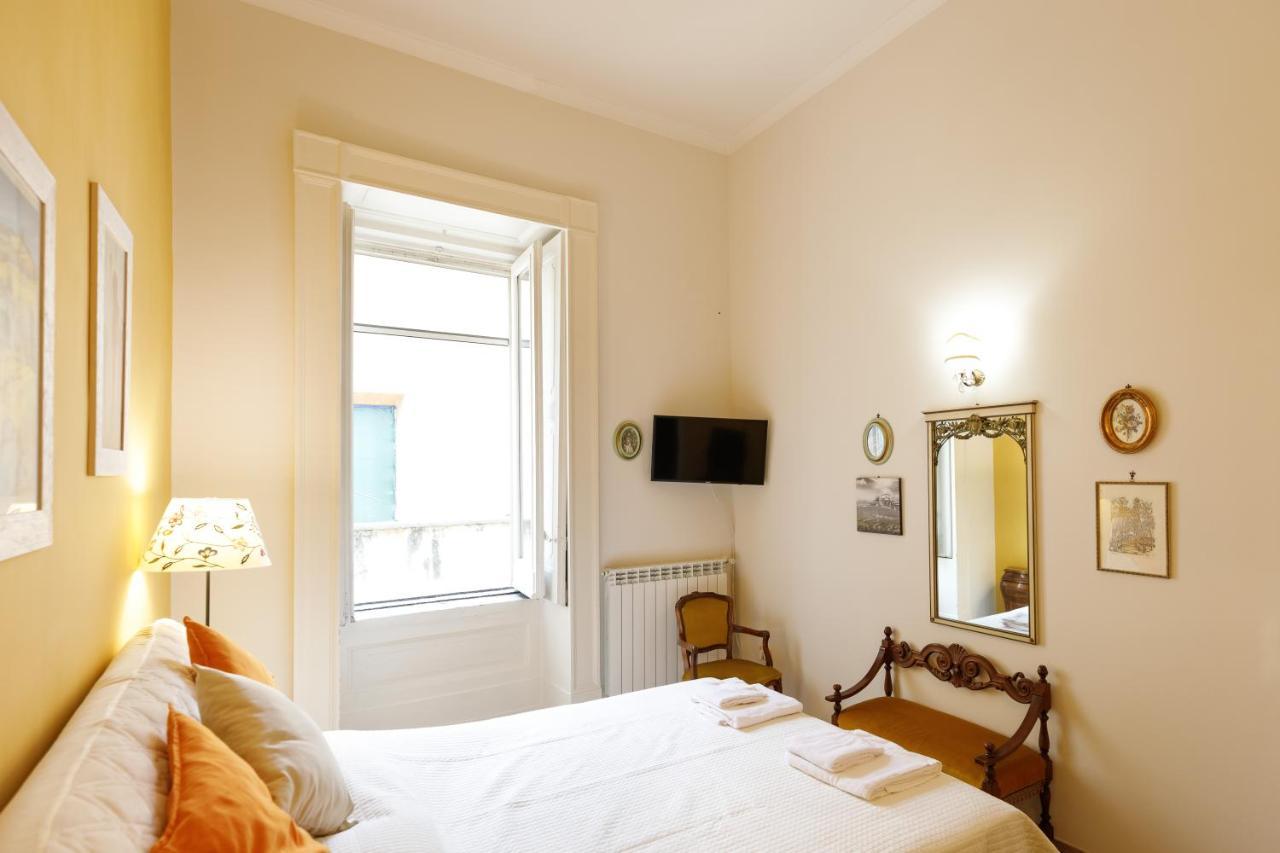 Duomo 77 - In The Heart Of The Historical Center By Elite Villas Napoli Eksteriør bilde
